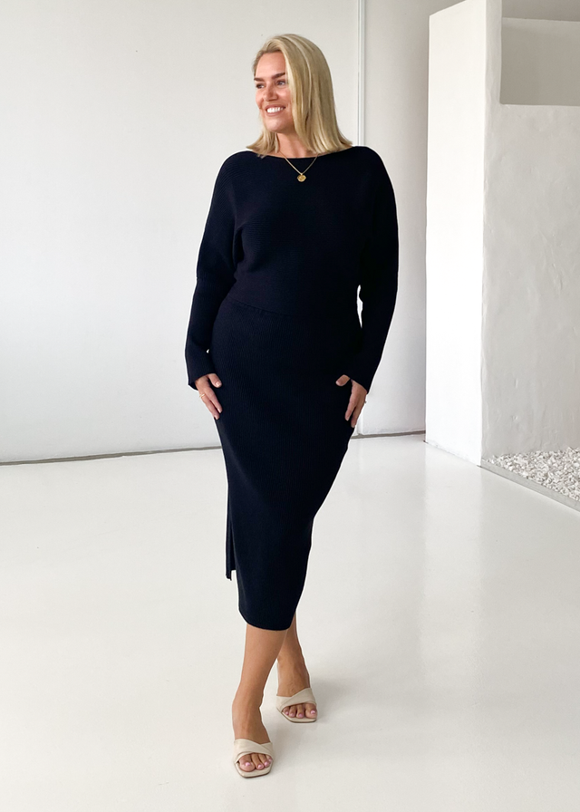 Rival Knit Midi Dress - Black