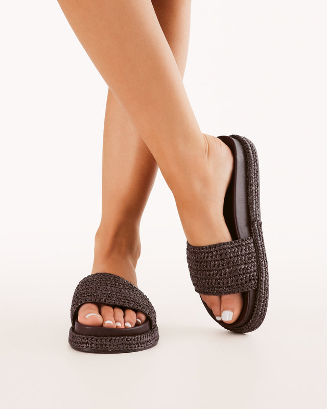 Quartilla Sandals - Chocolate Raffia